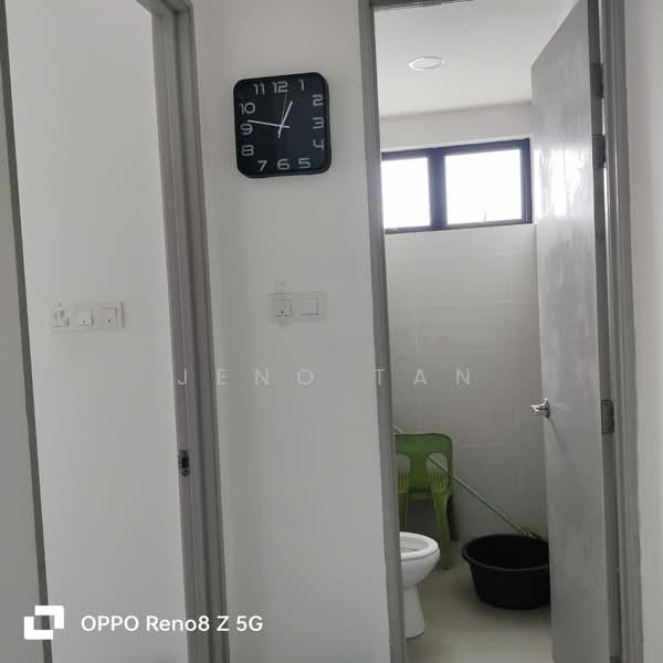 Apartment for Rent at Residensi PR1MA Premier Matang, Kuching, Sarawak - Jeno Tan - Bathroom - PropertyGuru.com.my