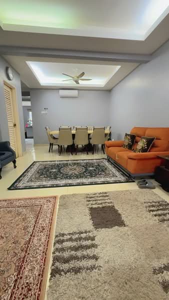 Rumah Teres 2 Tingkat untuk Dijual di Taman Pinggiran Permata (Batu Caves) - Shahril Ramli - Living Room - PropertyGuru.com.my