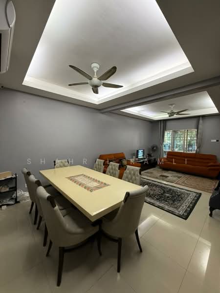 Rumah Teres 2 Tingkat untuk Dijual di Taman Pinggiran Permata (Batu Caves) - Shahril Ramli - Dining Room - PropertyGuru.com.my