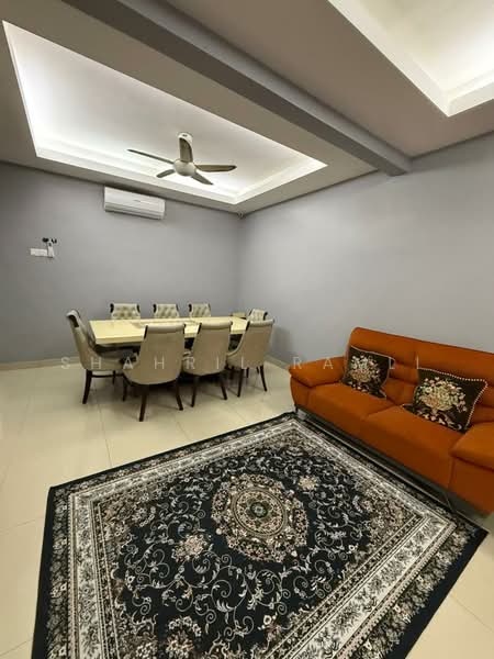 Rumah Teres 2 Tingkat untuk Dijual di Taman Pinggiran Permata (Batu Caves) - Shahril Ramli - Living Room - PropertyGuru.com.my