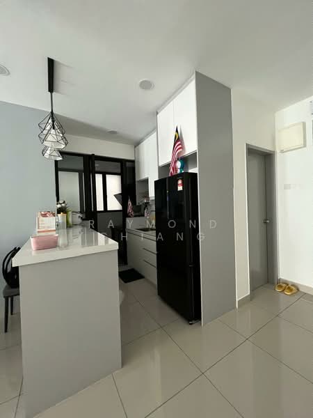 Kondominium untuk Dijual di Mizumi Residences - Raymond Chiang - Kitchen - PropertyGuru.com.my