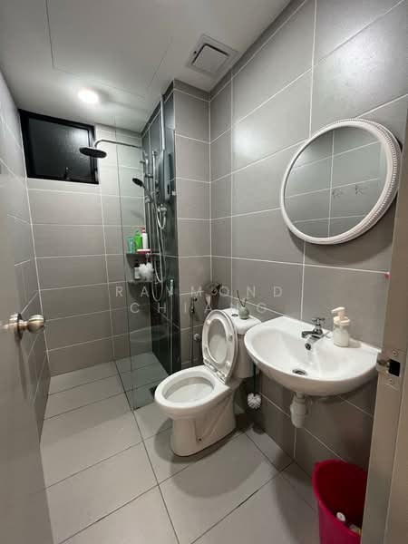 Kondominium untuk Dijual di Mizumi Residences - Raymond Chiang - Bathroom - PropertyGuru.com.my