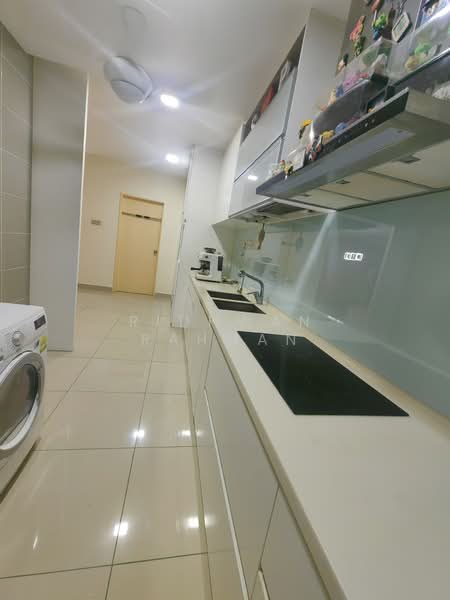 Condominium for Sale at Aston Kiara 3 - Ridhwan Rahman - Kitchen - PropertyGuru.com.my