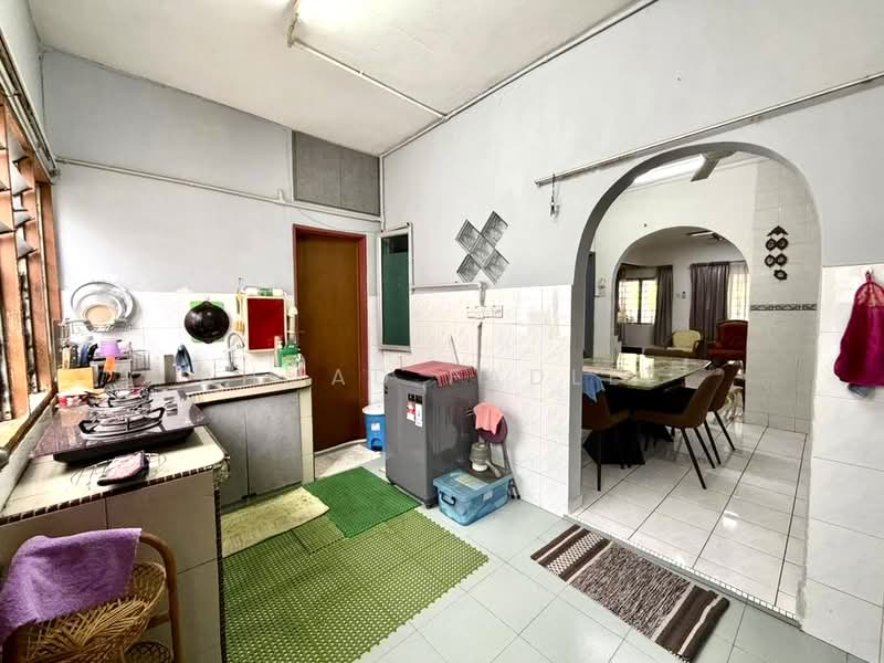2-storey Terraced House for Sale in Puchong (Selangor) - Ahmad Fadlee - PropertyGuru.com.my