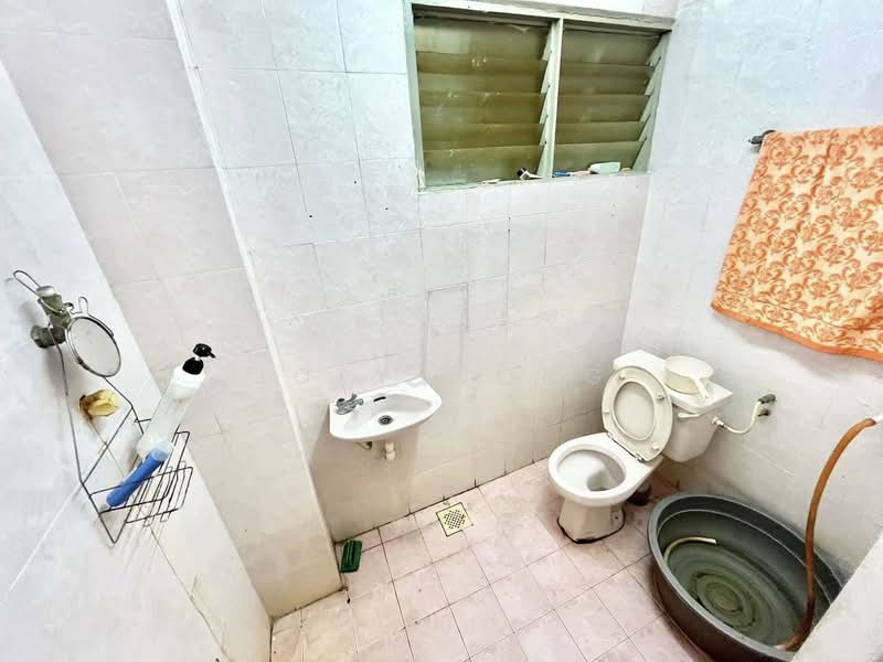 2-storey Terraced House for Sale in Ampang Jaya (Ampang) - Joey Wong - Bathroom - PropertyGuru.com.my
