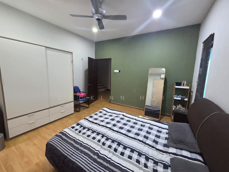 2.5-storey Terraced House for Rent in Ambang Botanic (Klang) - Zackinn Hoi - Bedroom - PropertyGuru.com.my