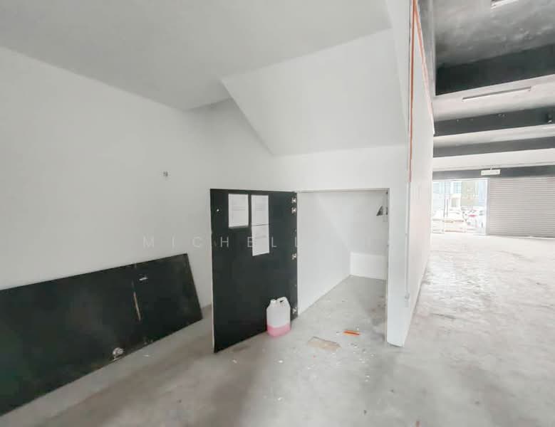 Shop / Office for Rent in Taman Molek (Johor Bahru) - Michelle He - Interior - PropertyGuru.com.my