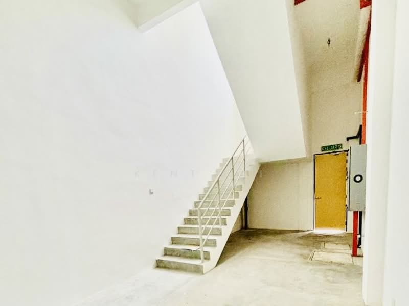 Warehouse for Sale in Nibong Tebal (Penang) - Kent Lai - Corridor - PropertyGuru.com.my