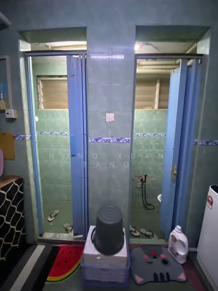 Rumah Flat untuk Disewa di Taman Daya - Jalan Pinang 3, 4 - Hong Xuan Tang - Bathroom - PropertyGuru.com.my