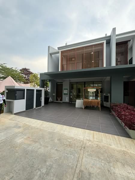 Semi-Detached House for Sale in Kota Kemuning (Shah Alam) - Dave KS - Exterior - PropertyGuru.com.my