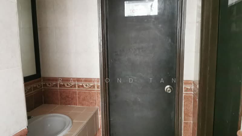 Office for Rent in Mutiara Damansara (Selangor) - Raymond Tan - Bathroom - PropertyGuru.com.my