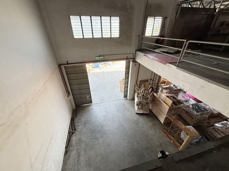 Warehouse for Rent in Sungai Buloh (Selangor) - Lee Kah Shing - Interior - PropertyGuru.com.my