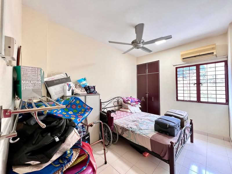Condominium for Sale at Casa Puteri Condominium - Yasmin Sulaiman - Bedroom - PropertyGuru.com.my