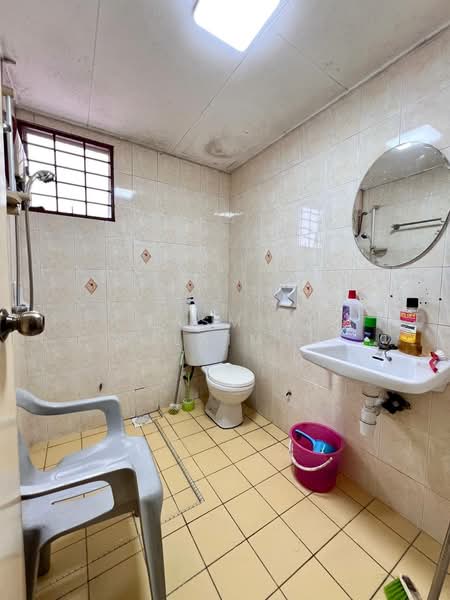 Condominium for Sale at Casa Puteri Condominium - Yasmin Sulaiman - Bathroom - PropertyGuru.com.my