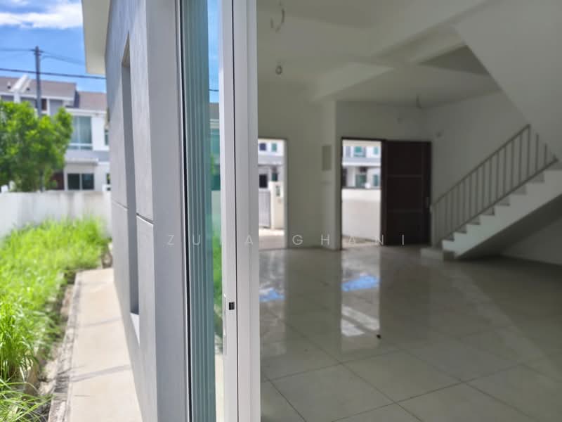 Rumah Berkembar untuk Dijual di Tasek Gelugor (Penang) - Azura Ghani - Interior - PropertyGuru.com.my