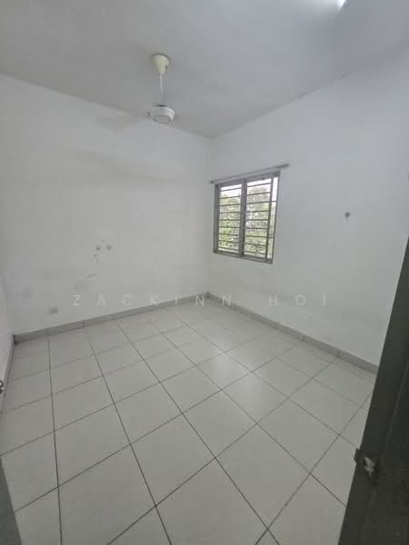 Pangsapuri untuk Dijual di Pangsapuri Akasia (Bandar Botanic) - Zackinn Hoi - PropertyGuru.com.my