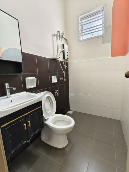 2-storey Terraced House for Sale in Taman Setia Indah (Tebrau) - Keith Wong - Bathroom - PropertyGuru.com.my