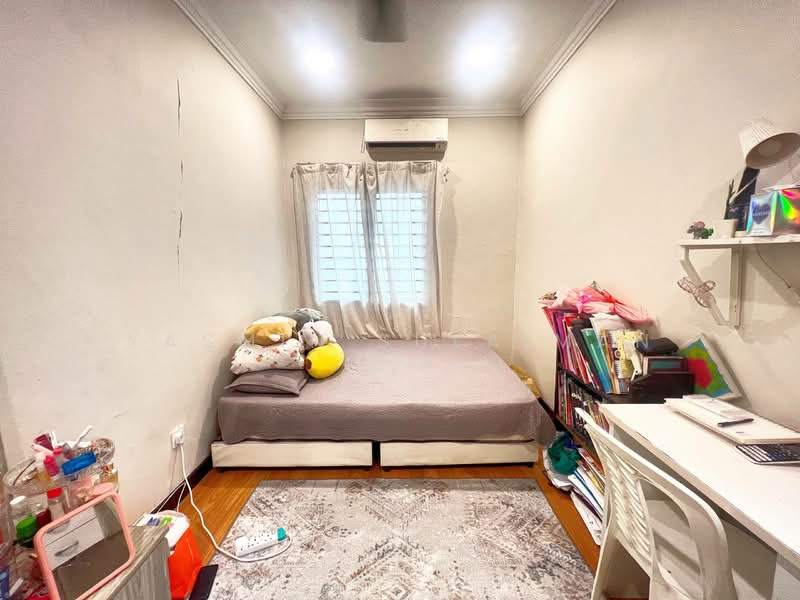 Rumah Teres 2 Tingkat untuk Dijual di Ukay Bistari (Ulu Kelang) - Yasmin Sulaiman - Bedroom - PropertyGuru.com.my