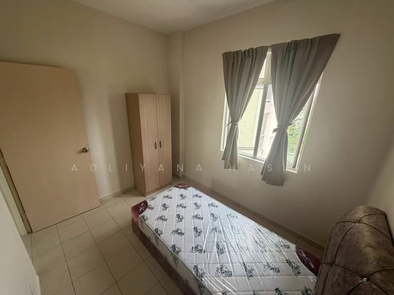 Pangsapuri untuk Disewa di Garden Villa - Adliyana Hasan - Bedroom - PropertyGuru.com.my