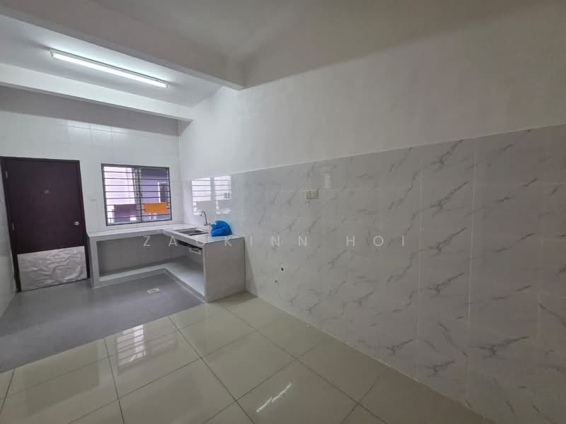 2-storey Terraced House for Rent in Bandar Parklands (Klang) - Zackinn Hoi - Kitchen - PropertyGuru.com.my