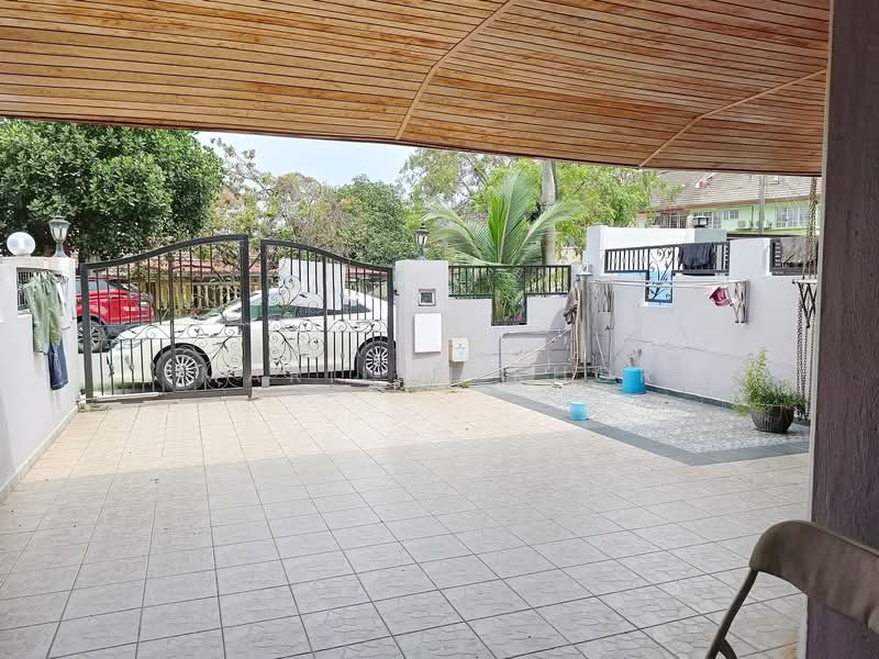 Rumah Teres 2.5 Tingkat untuk Dijual di Seri Kembangan (Selangor) - Marilyn Khor - Exterior - PropertyGuru.com.my