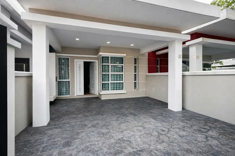 Rumah Teres 1 Tingkat untuk Dijual di Seksyen U13 (Setia Alam) - BILYA ARIFF - Exterior - PropertyGuru.com.my