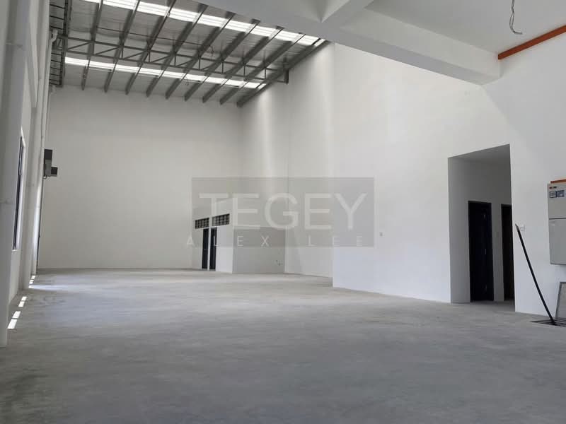 Warehouse for Rent in Puncak Alam (Selangor) - Alex Lee - Interior - PropertyGuru.com.my