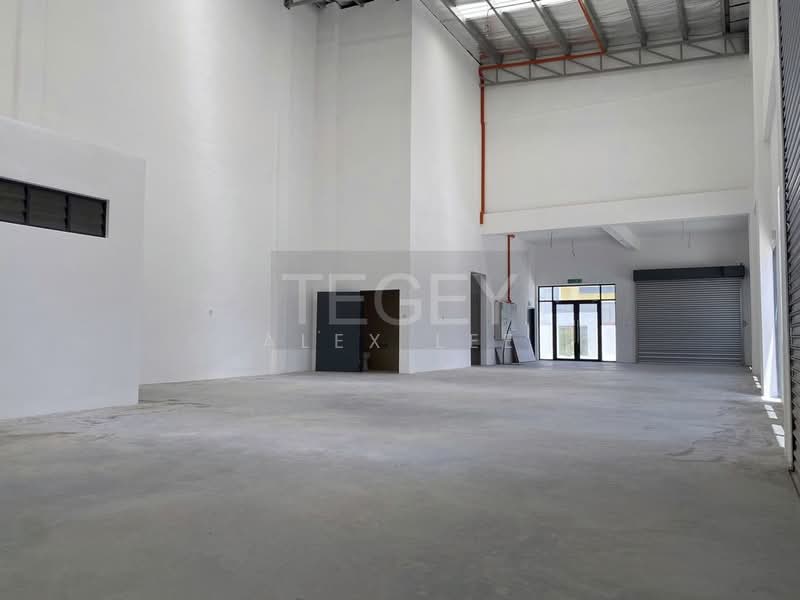 Warehouse for Rent in Puncak Alam (Selangor) - Alex Lee - Interior - PropertyGuru.com.my