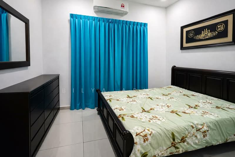 2-storey Terraced House for Sale in Kota Kemuning (Shah Alam) - BILYA ARIFF - Bedroom - PropertyGuru.com.my