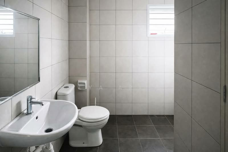 2-storey Terraced House for Sale in Kota Kemuning (Shah Alam) - BILYA ARIFF - Bathroom - PropertyGuru.com.my