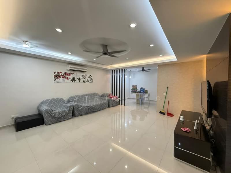 Rumah Teres 2 Tingkat untuk Disewa di Permas Jaya (Johor Bahru) - Patrick Ho - Living Room - PropertyGuru.com.my