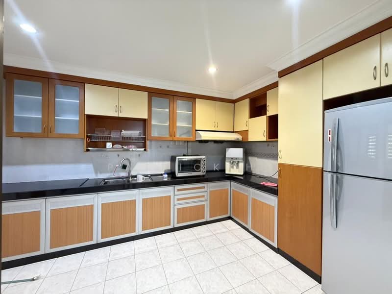 Rumah Teres 2 Tingkat untuk Disewa di Permas Jaya (Johor Bahru) - Patrick Ho - Kitchen - PropertyGuru.com.my