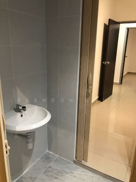 Kondominium untuk Disewa di KSL Residence 2 @ Kangkar Tebrau - Brandon Chua - Share Bathroom - Bed 2 & 3 - PropertyGuru.com.my