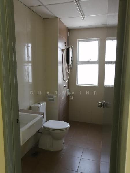 Condominium for Sale at The iResidence - Charmaine Tan - Bathroom - PropertyGuru.com.my