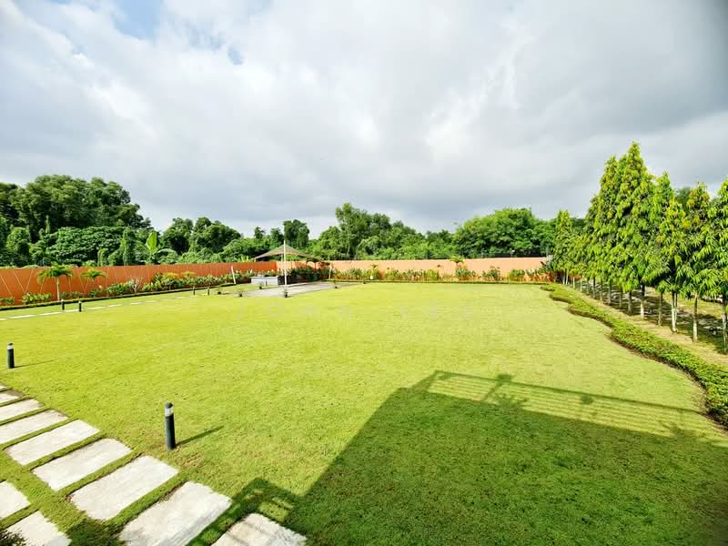 2-storey Terraced House for Sale in Lake Edge (Puchong) - John Lee - Garden - PropertyGuru.com.my