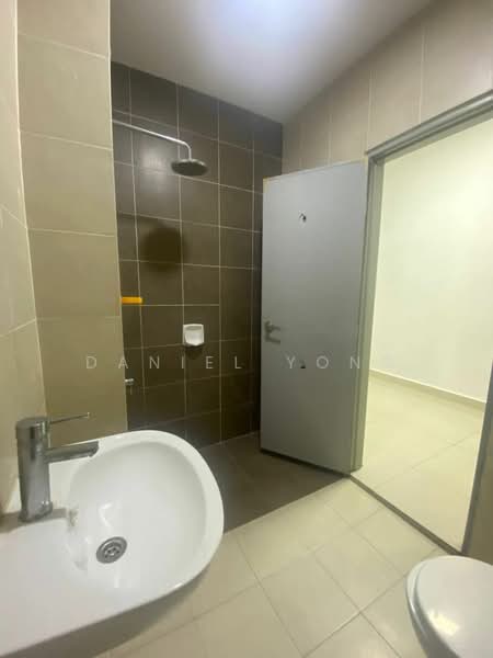 Condominium for Sale at PARC Regency (Residensi Masai) - Daniel Yong - Bathroom - PropertyGuru.com.my