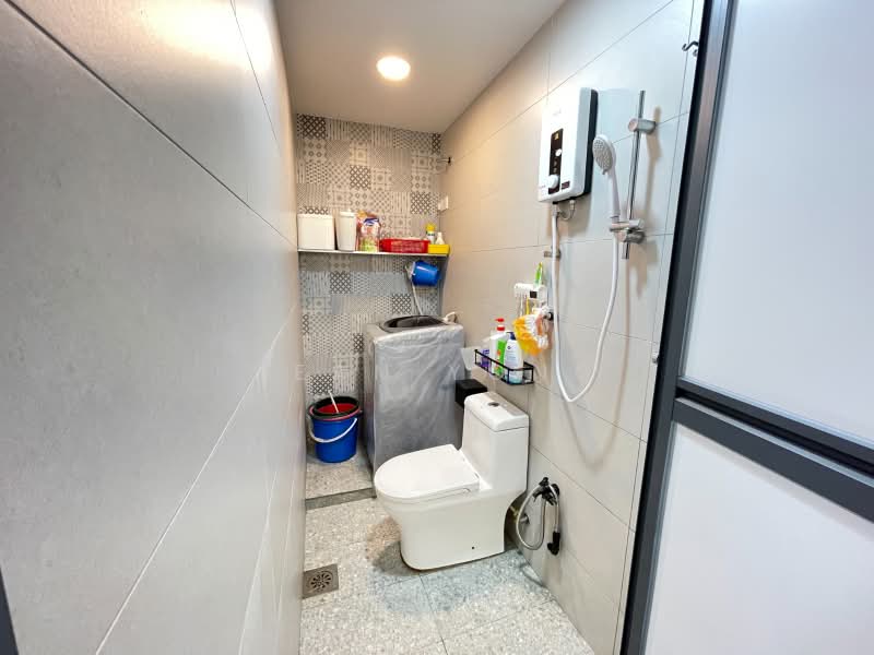 Rumah Teres 2 Tingkat untuk Dijual di Selayang (Selangor) - Sean Yong - Bathroom - PropertyGuru.com.my