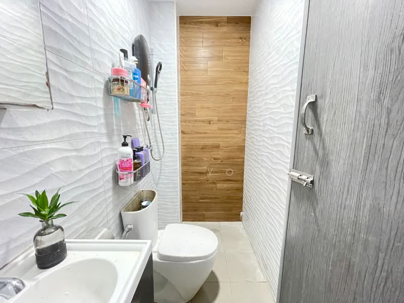 Rumah Teres 2 Tingkat untuk Dijual di Selayang (Selangor) - Sean Yong - Bathroom - PropertyGuru.com.my