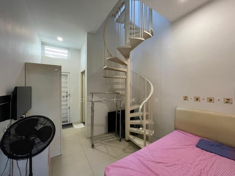 Rumah Berkembar untuk Dijual di Temasya Glenmarie (Glenmarie) - Joyce Kok - Bedroom - PropertyGuru.com.my