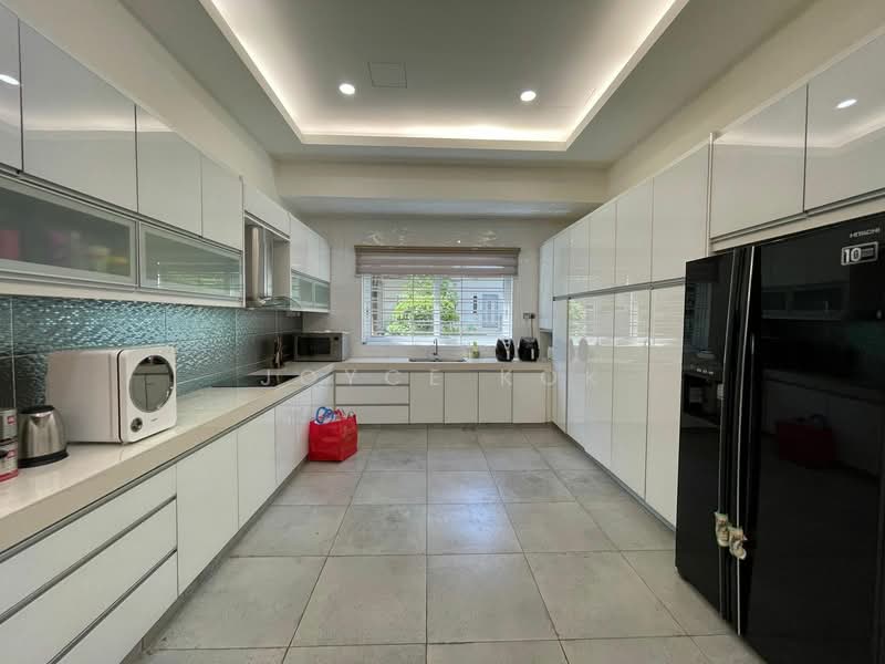 Rumah Berkembar untuk Dijual di Temasya Glenmarie (Glenmarie) - Joyce Kok - Kitchen - PropertyGuru.com.my