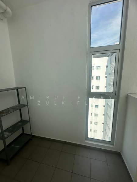 Kondominium untuk Disewa di Lakefront Homes - Amirul Fikry Zulkifly - Balcony - PropertyGuru.com.my