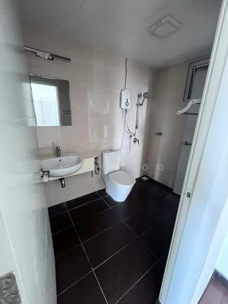 Condominium for Rent at Hijauan Saujana - Abby Woo - Bathroom - PropertyGuru.com.my
