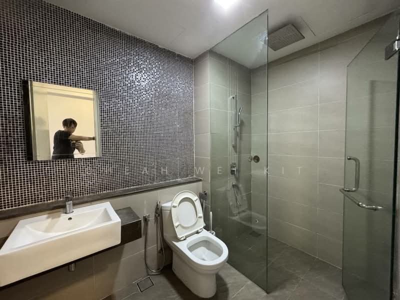 Servis Apartment untuk Disewa di Nova Saujana - Cheah Wei Kit - Bathroom - PropertyGuru.com.my
