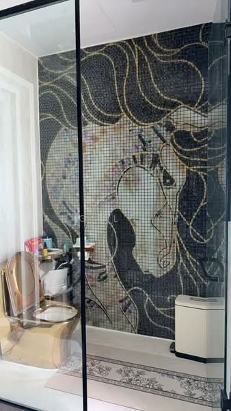 Servis Apartment untuk Disewa di The Oval - Angel Lim - Bathroom - PropertyGuru.com.my