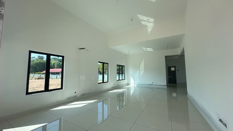 Rumah Berkembar untuk Dijual di Muar (Johor) - Mii Ong - Living Hall - PropertyGuru.com.my