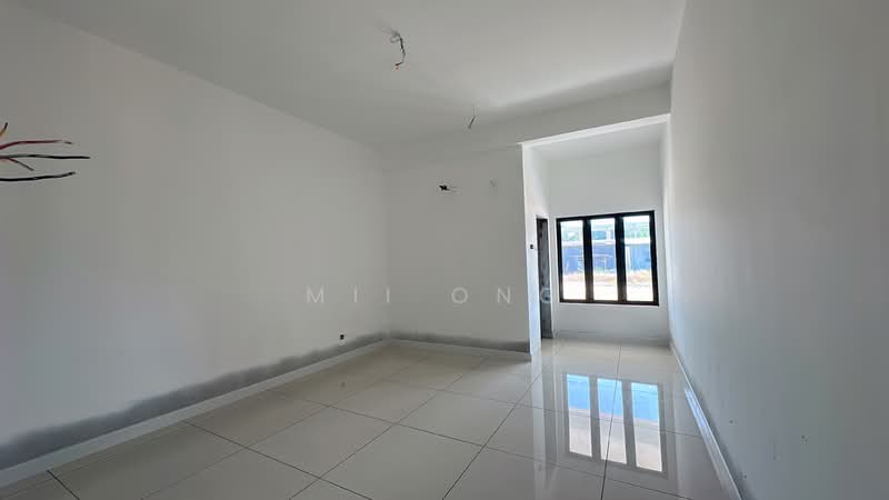 Rumah Berkembar untuk Dijual di Muar (Johor) - Mii Ong - Master Bedroom - PropertyGuru.com.my