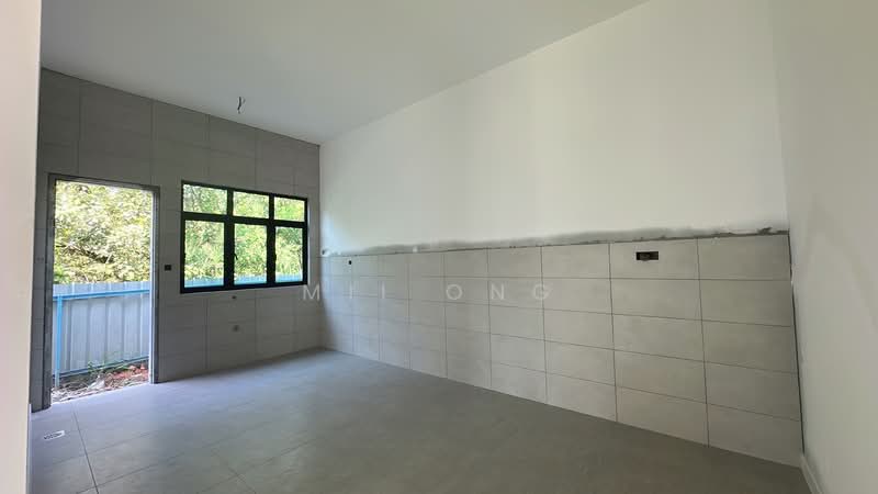 Rumah Berkembar untuk Dijual di Muar (Johor) - Mii Ong - Wet & Dry Kitchen - PropertyGuru.com.my