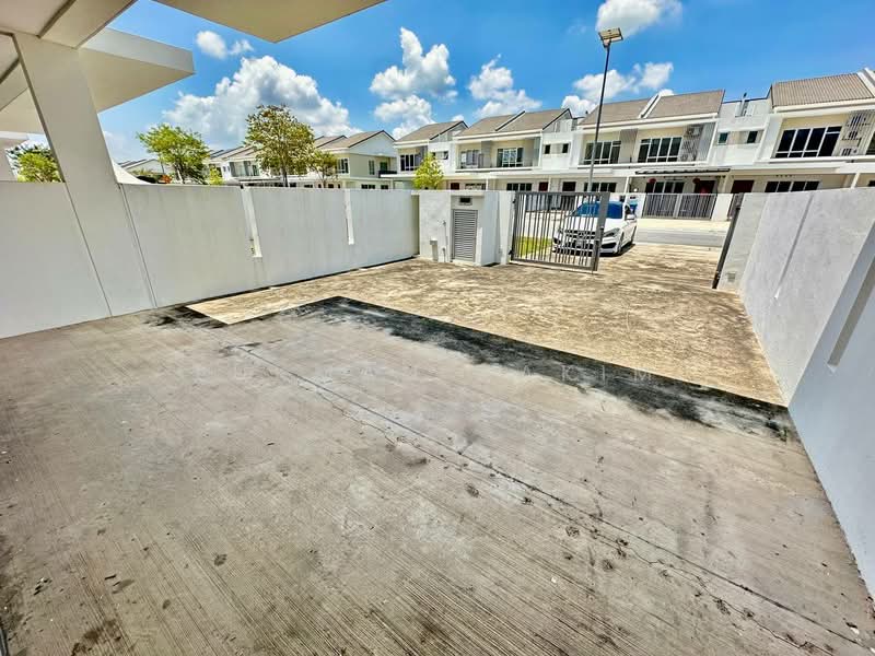 Rumah Teres 2 Tingkat untuk Dijual di Bandar Gamuda Cove (Dengkil) - Lukman Hakim - Exterior - PropertyGuru.com.my