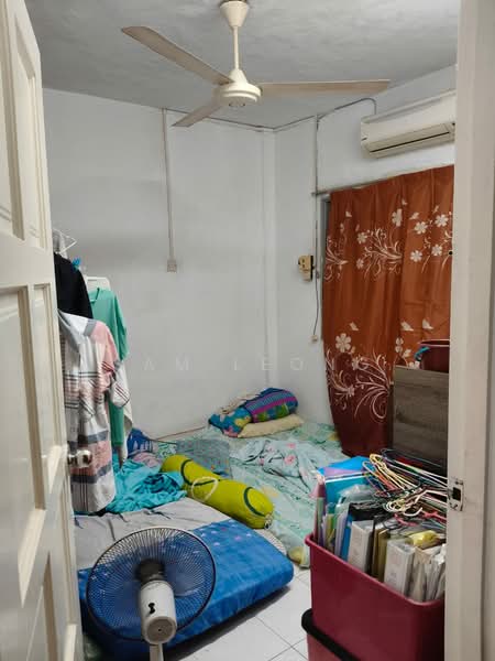 Flat for Sale at Bandar Baru Ampang - Sam Leong - Bedroom - PropertyGuru.com.my