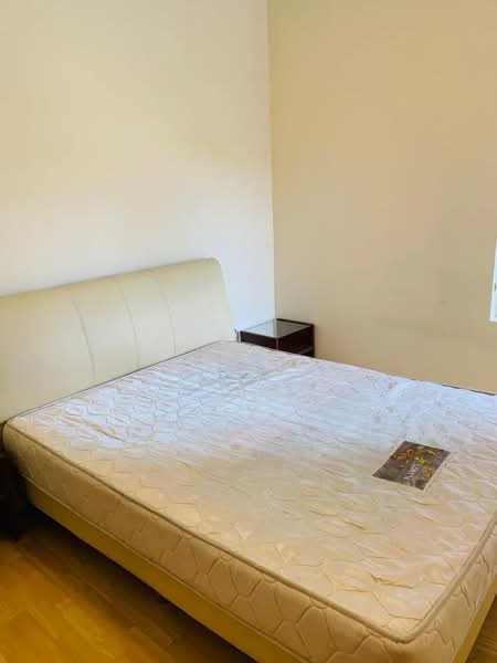 Servis Apartment untuk Dijual di Kiara Designer Suites - CH Ng - Bedroom - PropertyGuru.com.my